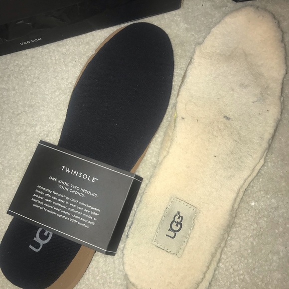 UGG Mens Freamon Black Ankle Boots Size 10 - Picture 5 of 7